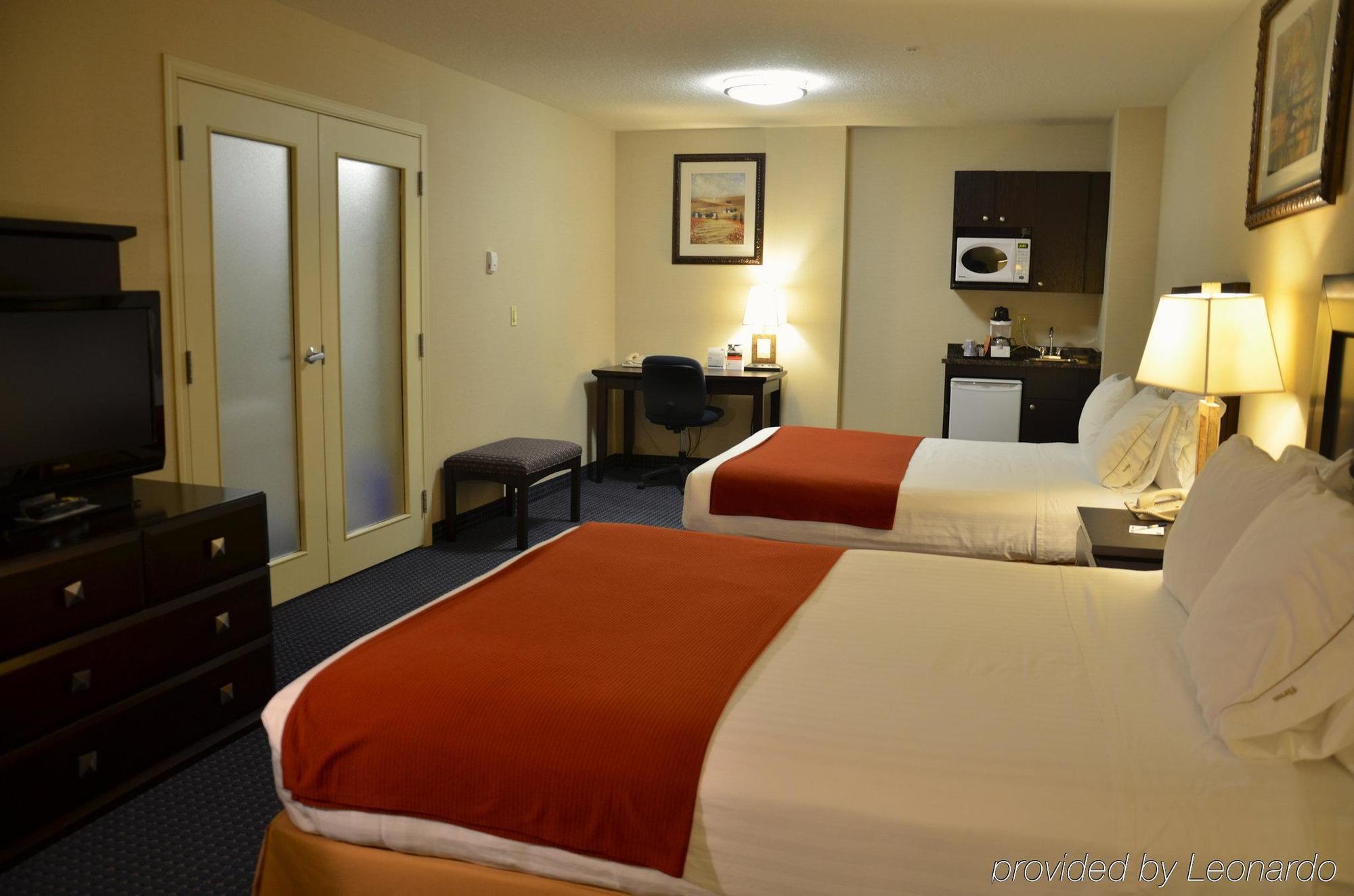 Holiday Inn Express Hotel & Suites-Hinton, An Ihg Hotel Buitenkant foto